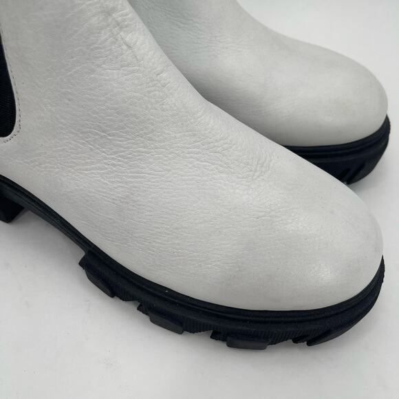 SILENT D Cress Chelsea Boot Size 38 (US 7/7.5) White Leather Lug Sole Slip On - Picture 4 of 16